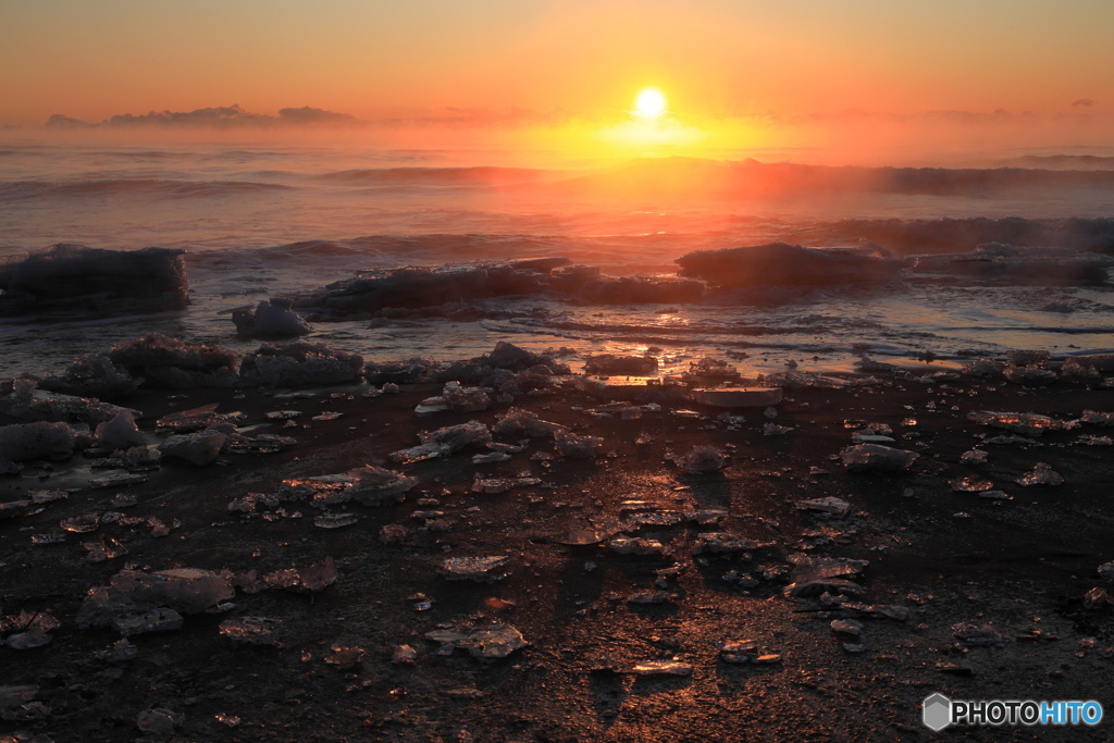 日の出の氷片