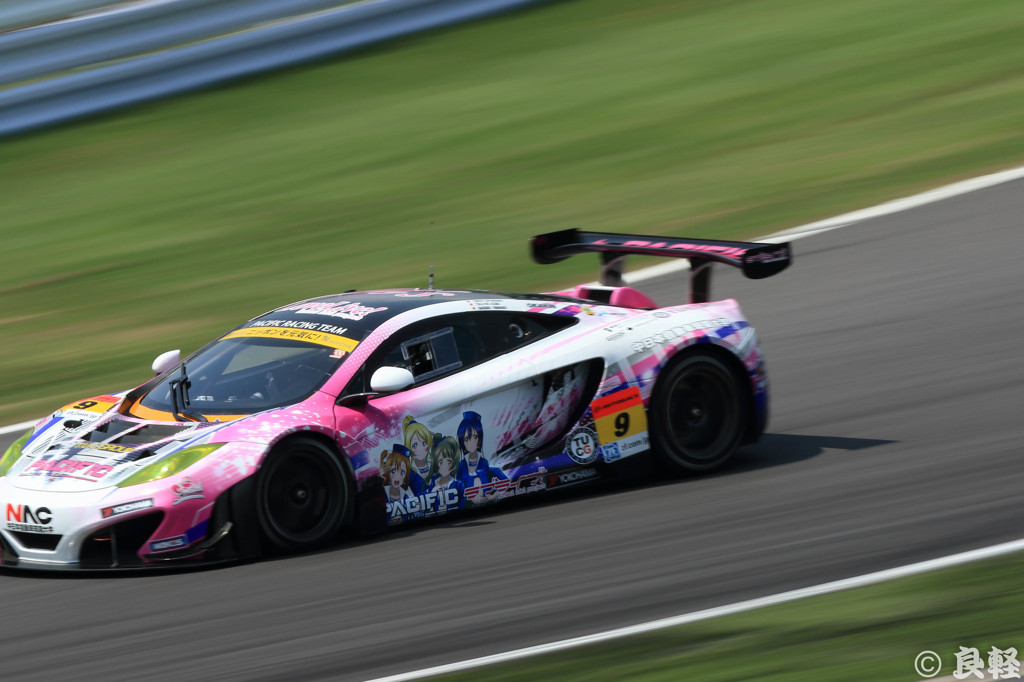 スーパーGT鈴鹿タイヤテスト　9