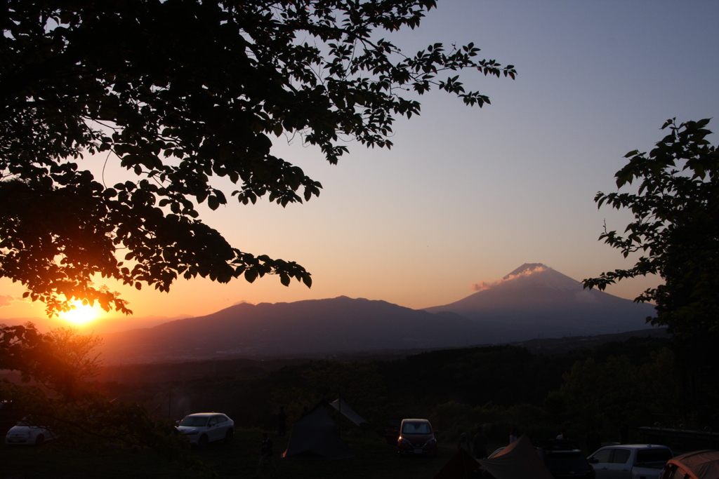 朝の富士山
