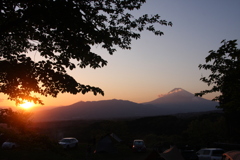 朝の富士山