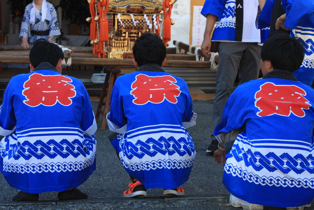 街の祭り