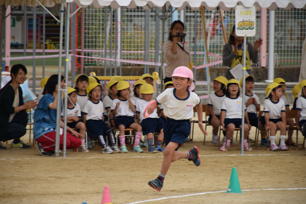 幼稚園年長組リレー!