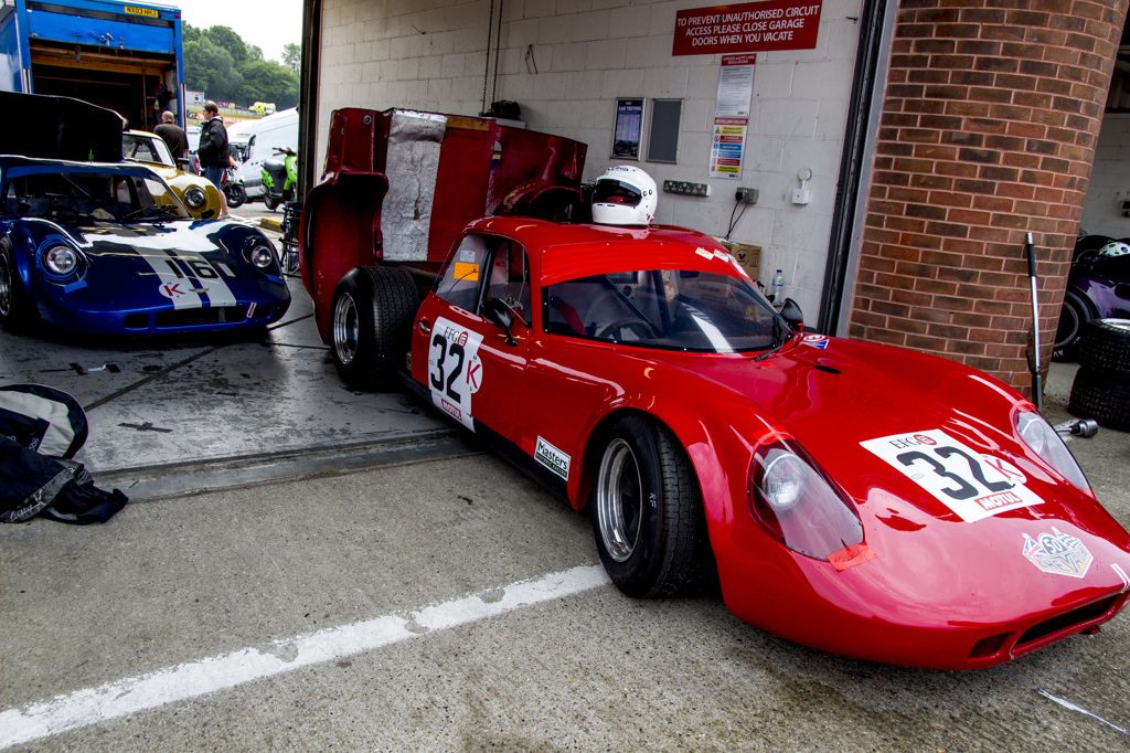 [BRANDS HATCH 104] Chevron B8 1968