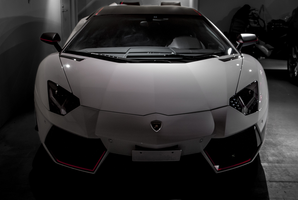 Lamborgini Aventador LP700-4 Pirelli 10