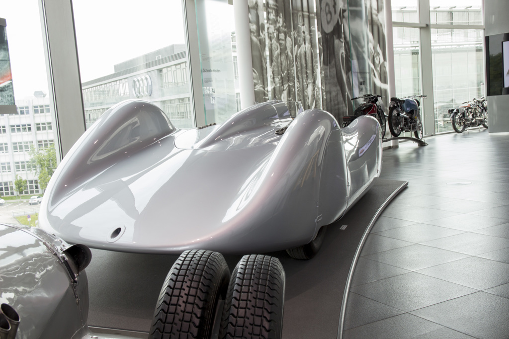 [Audi 33] Auto Union Typ C Streamliner