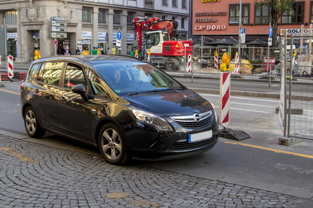 OPEL Zafira, 1