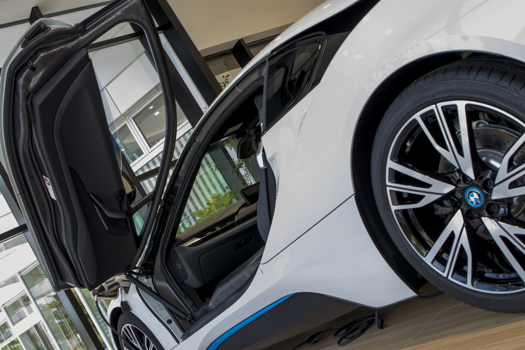 BMW i8 (I12, B38K15A) | 13