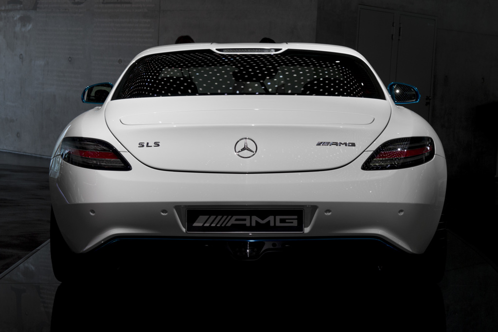 [Mercedes 208] SLS AMG Electric Drive