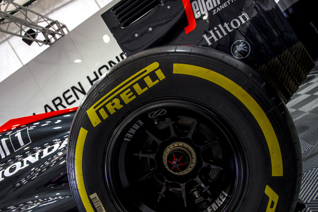 McLaren Honda MP4-30 | 8
