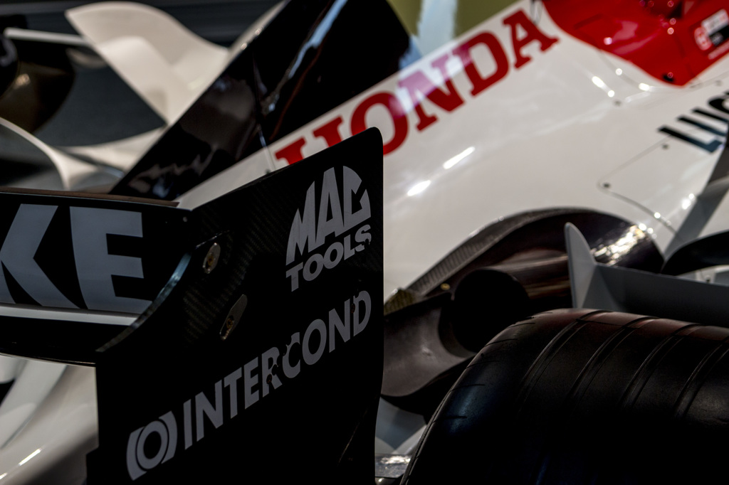 BAR Honda 006 (2004) 2 (MAC TOOLS)