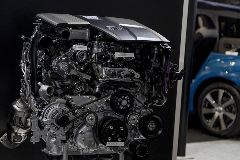 TOYOTA New 3.5L DI Twin-Turbo V6 | 1