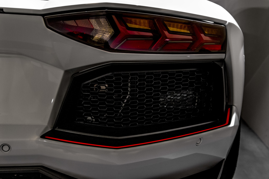Lamborgini Aventador LP700-4 Pirelli 8