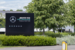 Mercedes AMG Petronas Motorsport | 1