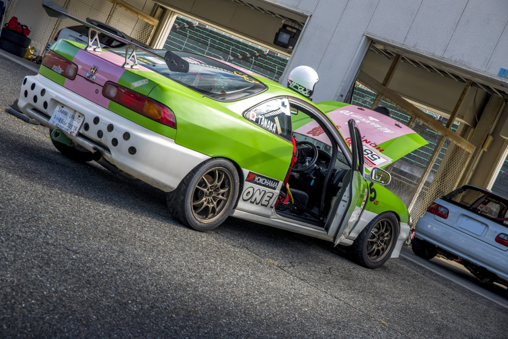 "ONE RANK UP AUTO" DC2 Honda INTEGRA