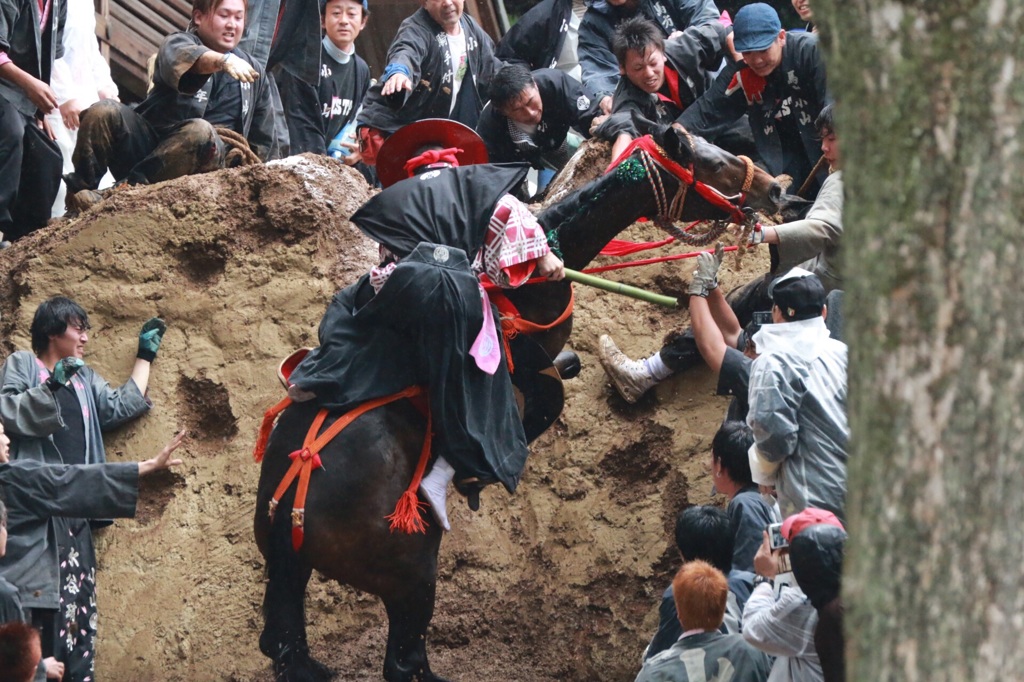 上げ馬神事