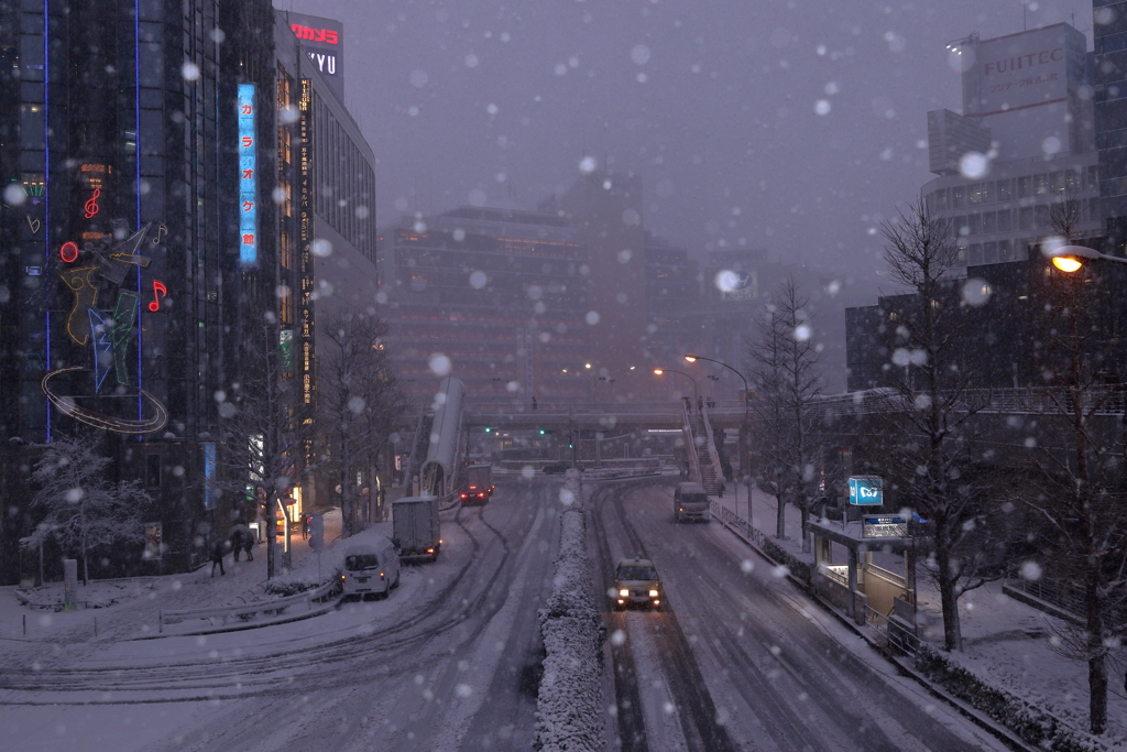 静寂の新宿
