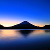 精進湖の夜明け前
