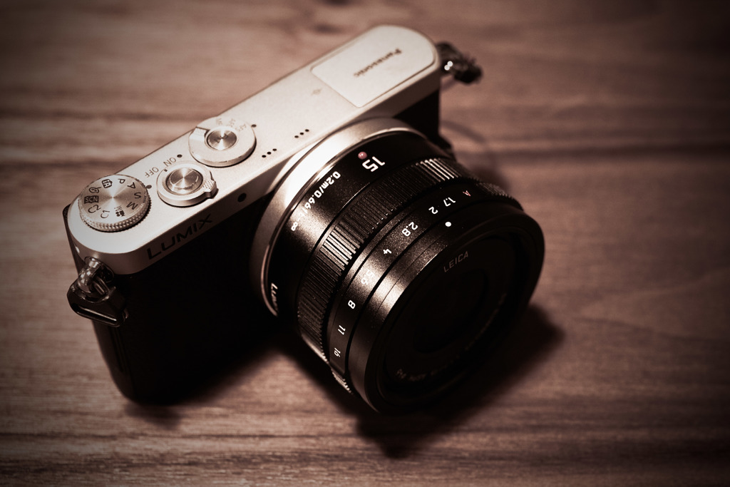GM1+Leica Summilux 15mm f1.7