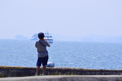 海と少年