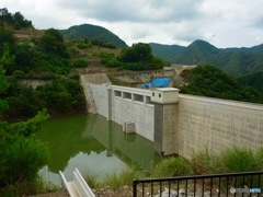 建設中のダム