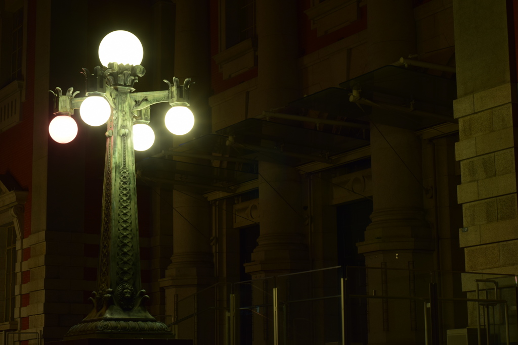 oid outdoor lamp