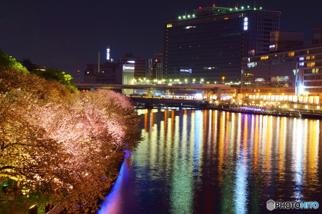 水都大阪（中之島）天神橋からの風景