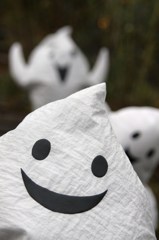 Dancing Ghost（縦構図バージョン）