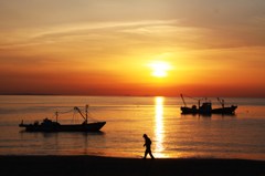 昇る・浮かぶ・歩く