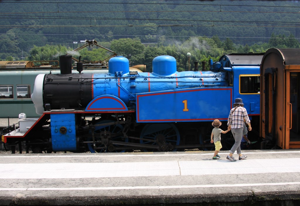 トーマス通過（トリミング版）