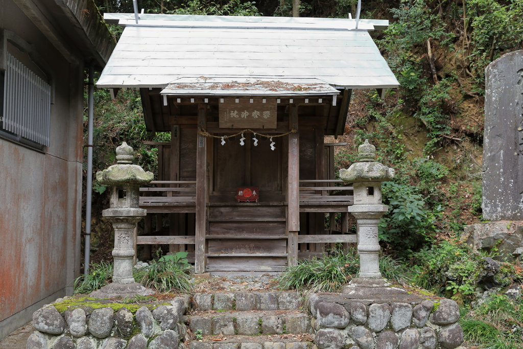 与瀬神社8