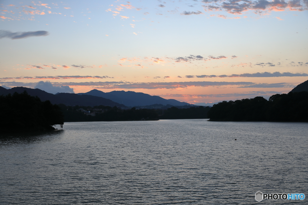 津久井湖の夕暮れ4