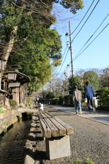 水路のある通り