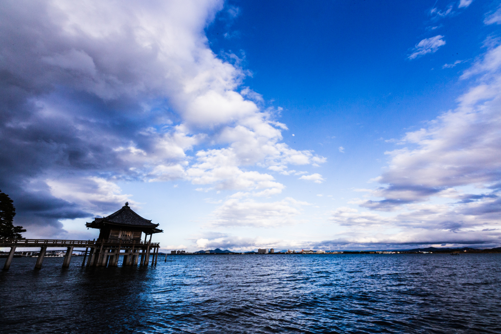 堅田の浮御堂
