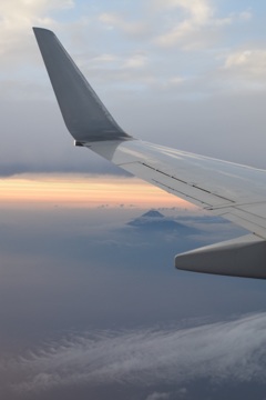 飛行機からの富士山