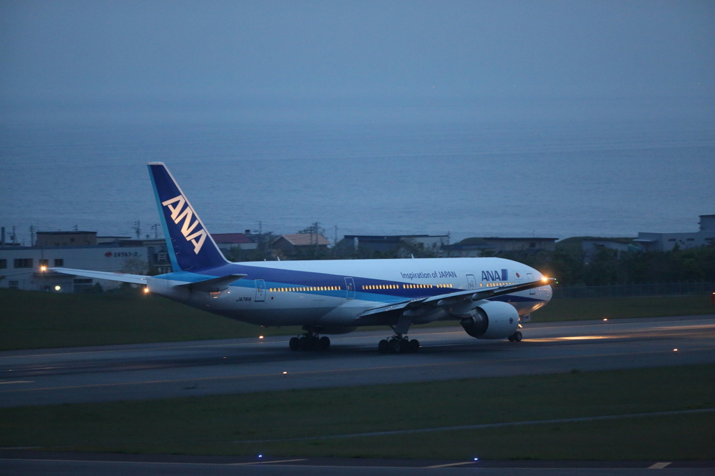 ANA 羽田行　最終便
