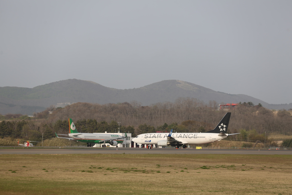 夕刻の函館空港