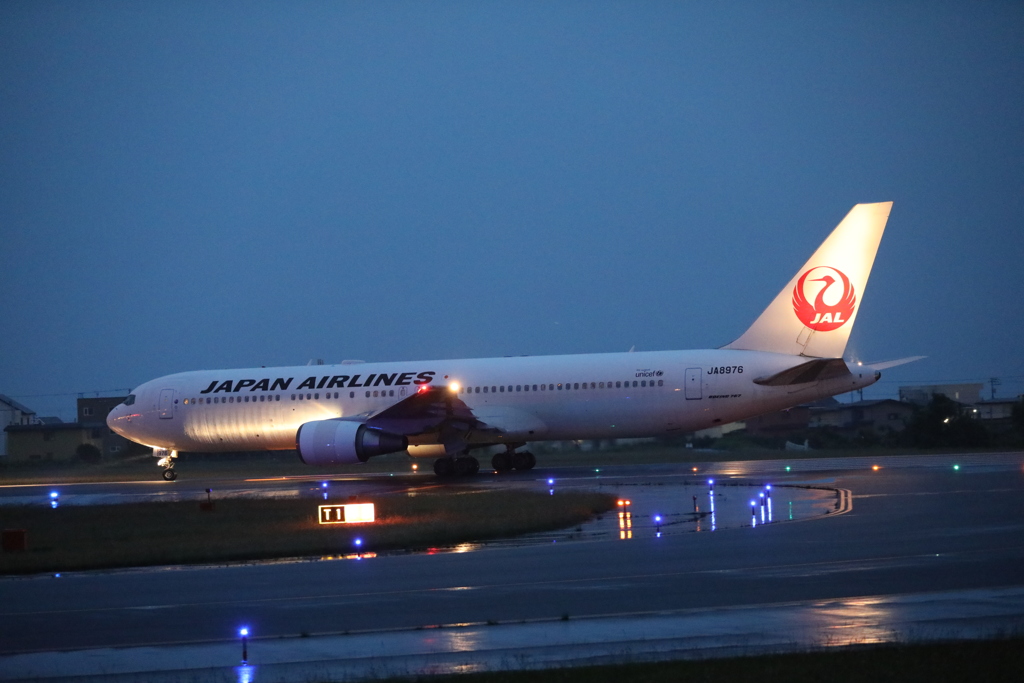 JAL B767