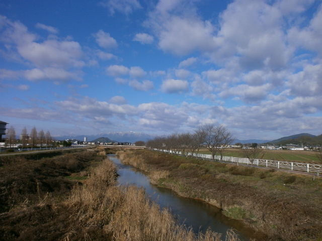 新年明けましておめでとうございます。