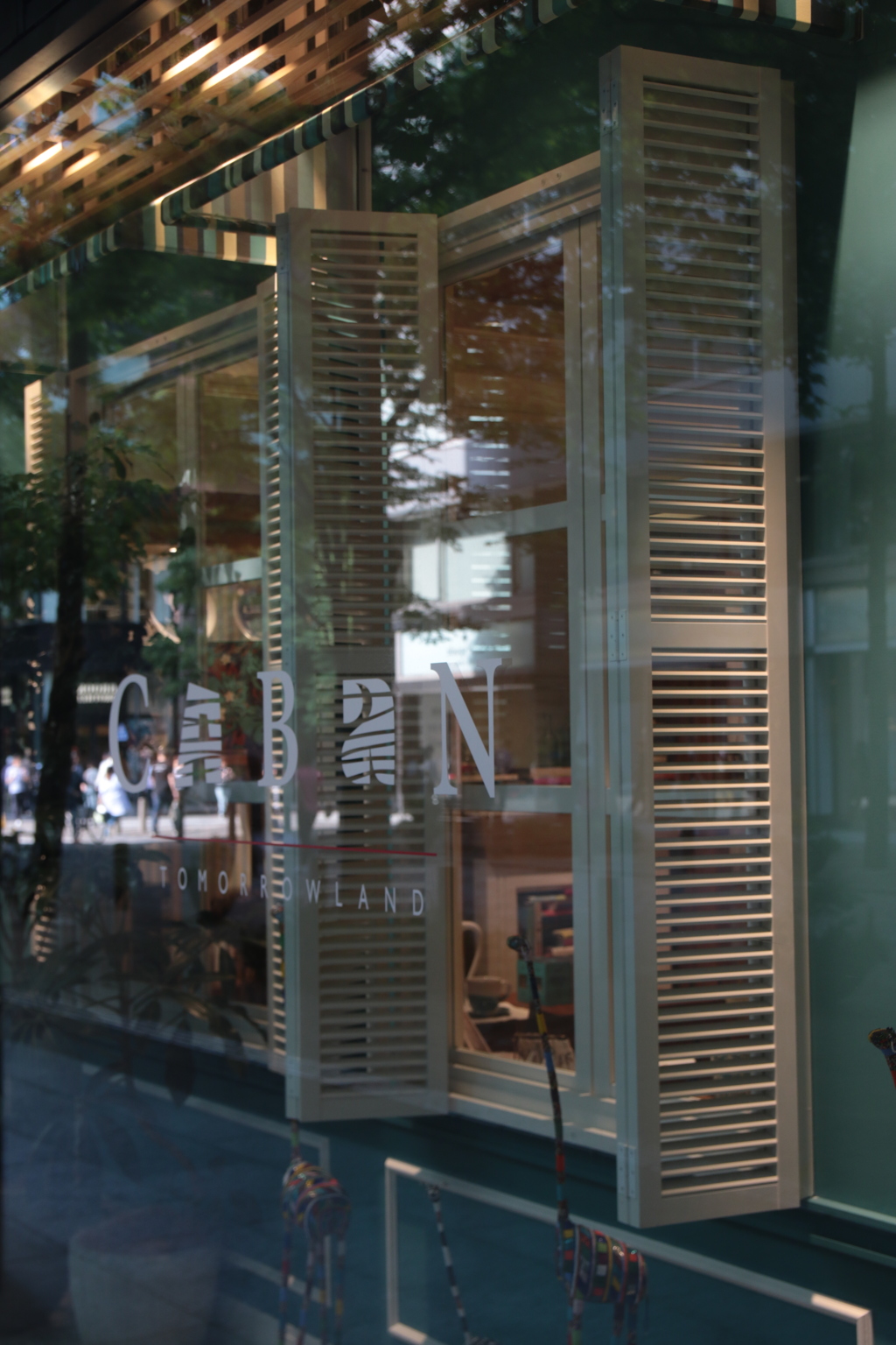 ショーウインドウ