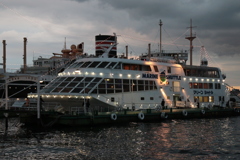 横浜港・マリーンシャトル