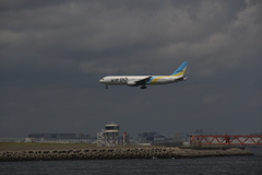 羽田Ｄ滑走路進入機を橘丸船上から