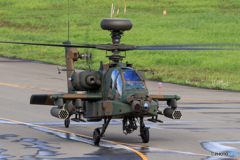 攻撃ヘリAH-64アパッチ
