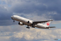 JAL B777 離陸