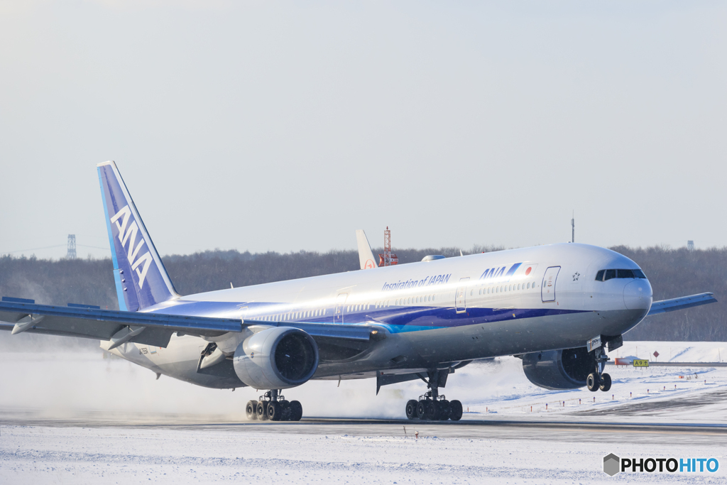 ANA777 Landing