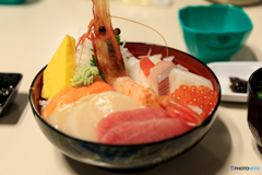 海鮮丼