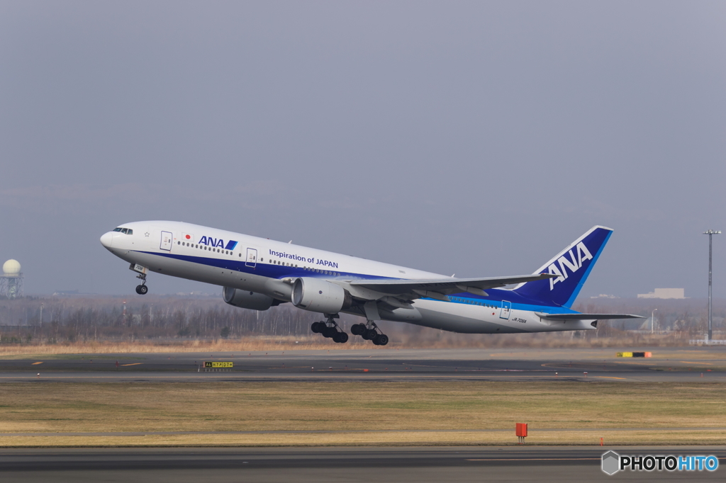 ANA Takeoff