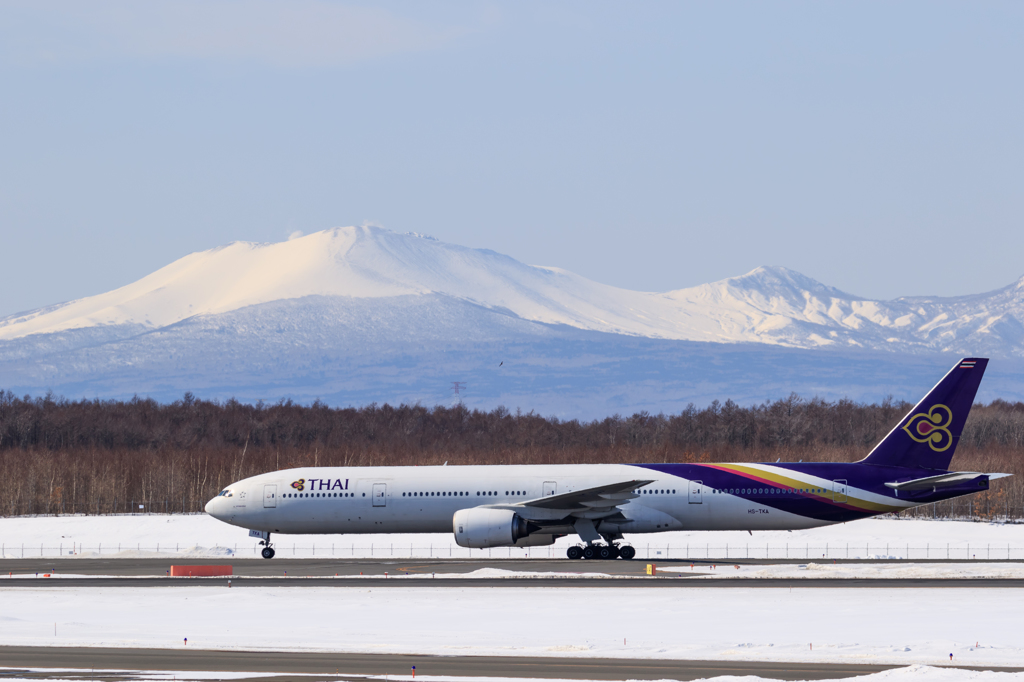 THAIと樽前山