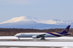 THAIと樽前山