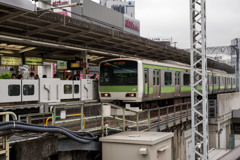 L1006701