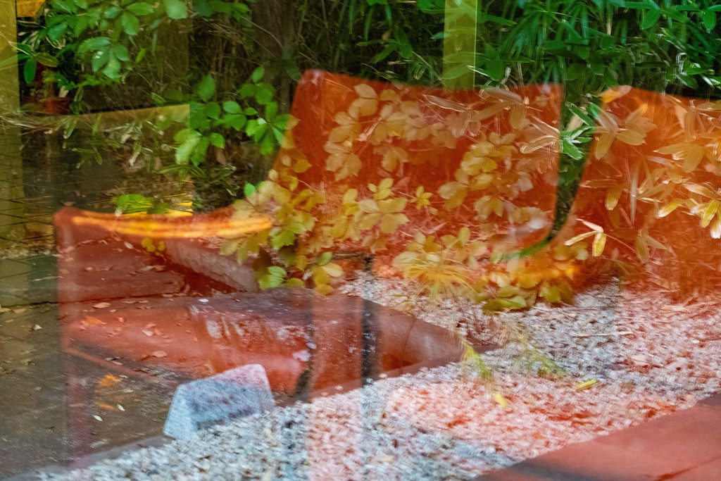緑に覆われて